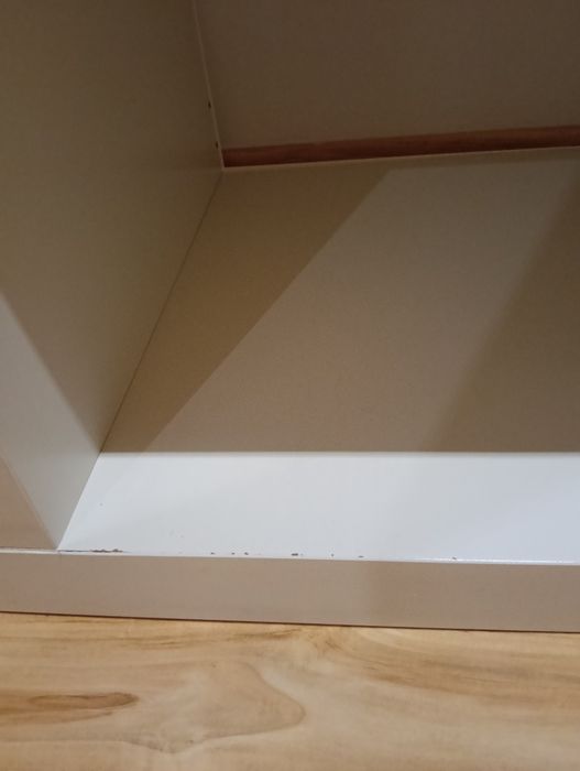 Estante branca IKEA