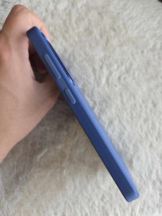 Capa Samsung S25 (Silicone azul) - Nova