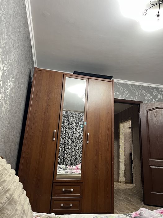 Спальний гарнітур