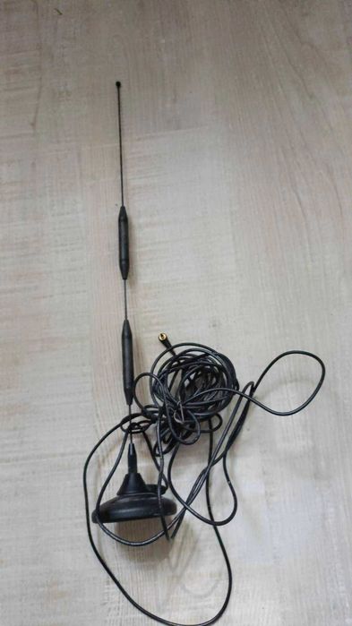 Antena zewnętrzna do modemów LTE/3G/4G/5G lub starlink