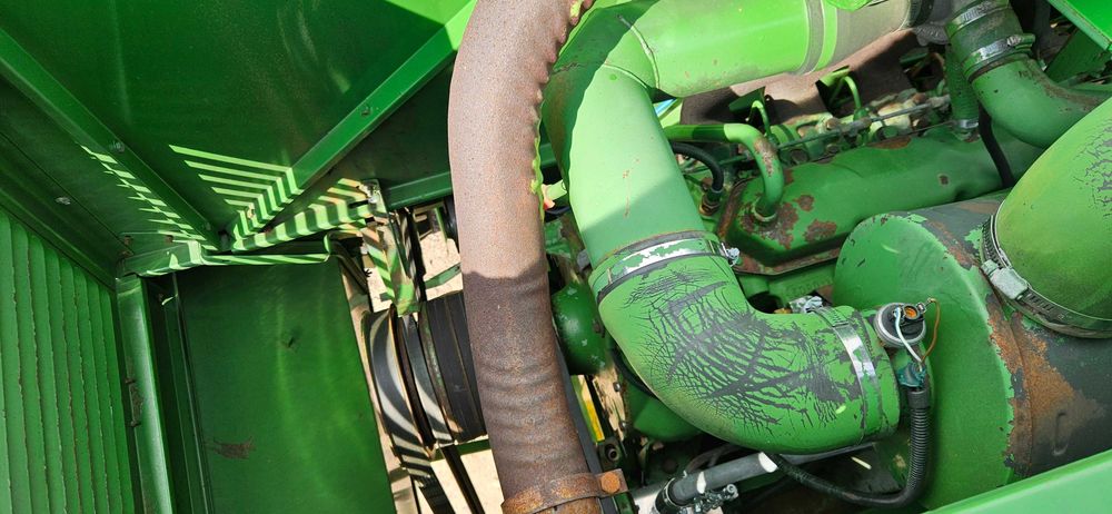 Комбайн зернозбиральний JOHN DEERE 1065 . 3.6m.