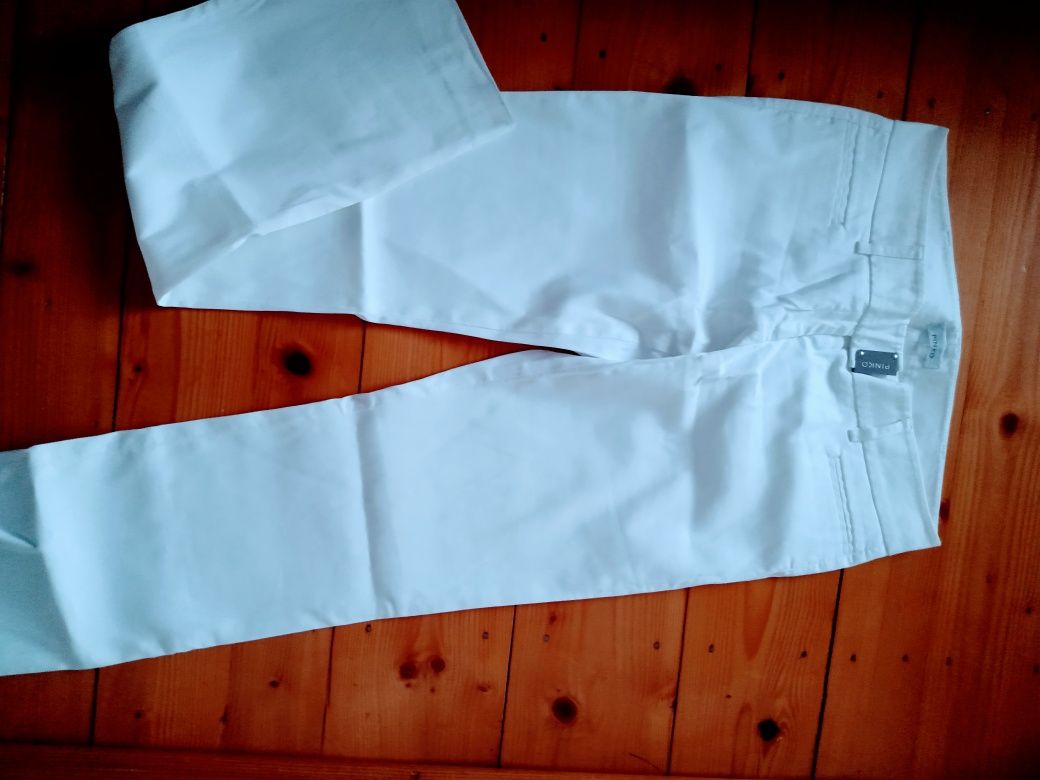 Białe spodnie Pinko