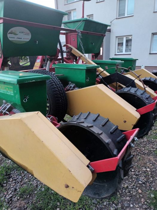 Siewnik Meprozet S100 4rzedowy do kukurydzy