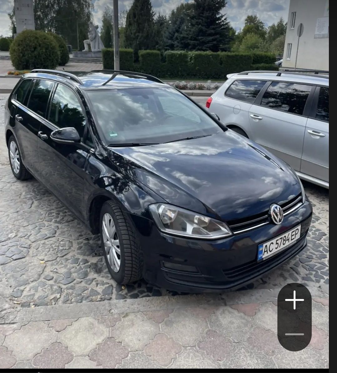 Продам Volkswagen Golf VII Nighline 2013 року.  
1.6 л.дизель (110 к.с