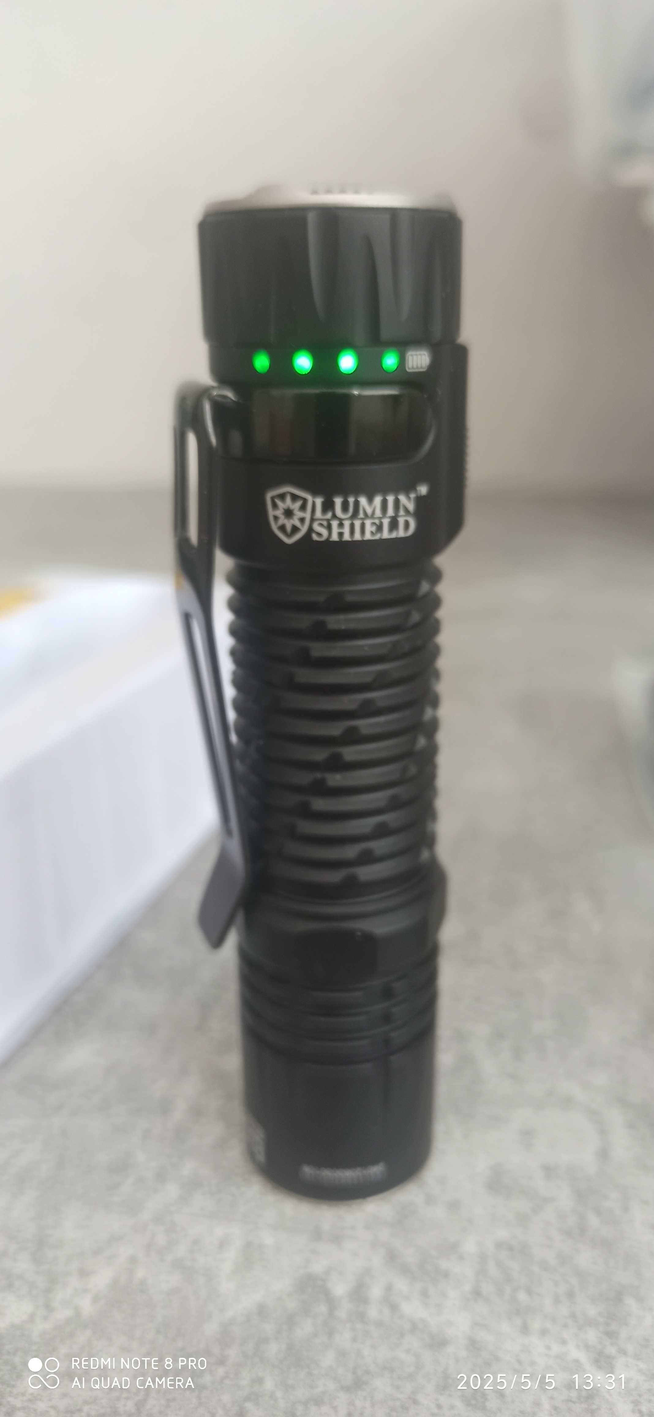Latarka Nitecore edc 33