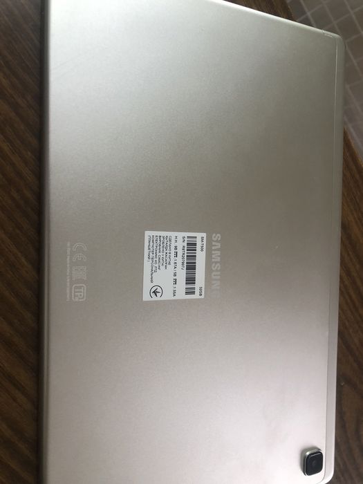 Планшетшет samsung galaxy Tab-A7 , sm T-500