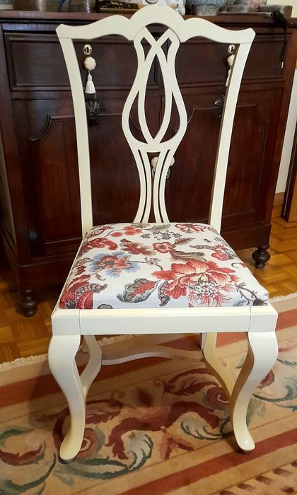 Par de cadeiras lacadas