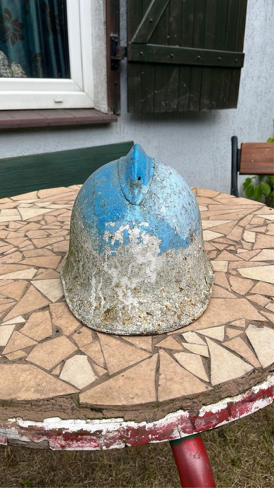 Stary helm strazacki