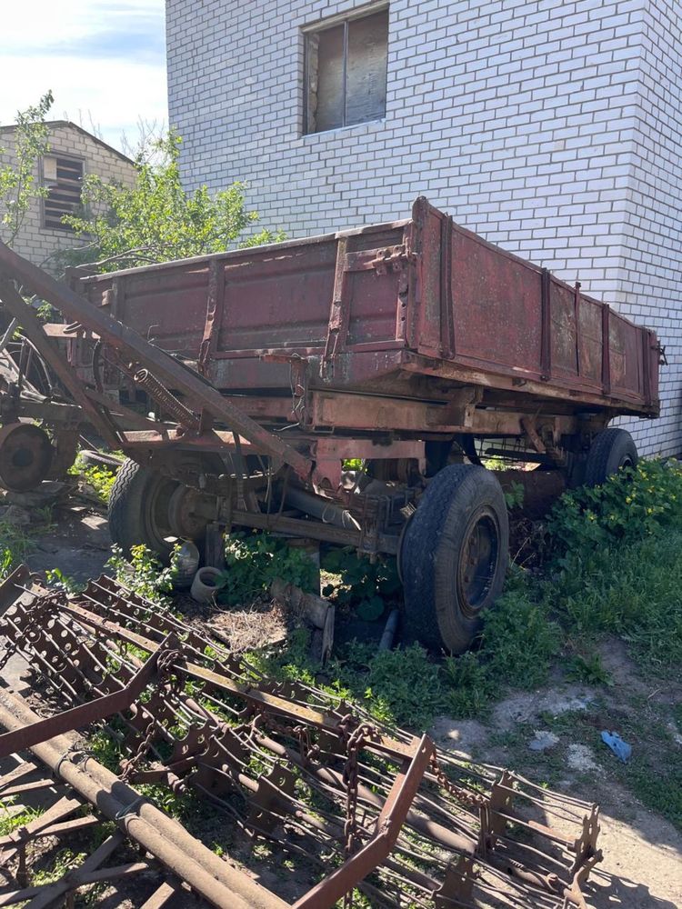 Причіп тракторний