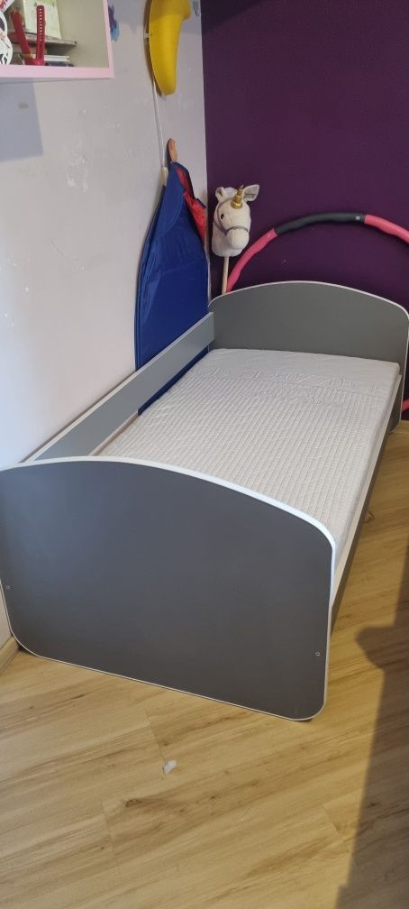 Łóżko dla dziecka 160x80 + materac