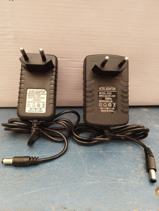 Блоки живлення 5В/2A , 12В/2А із штекером 5,5/2,5мм доТ2,SAT, SMART