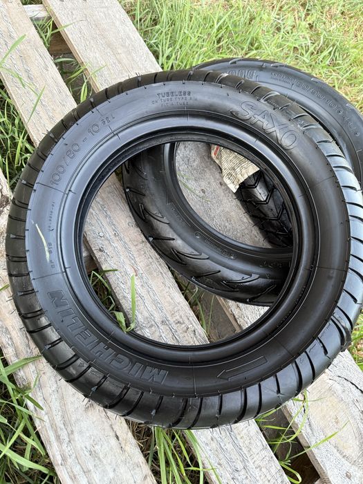 Розпродаж шин для мопедів 10 діаметру 80/90R10, 100/80R10, 3,50-10