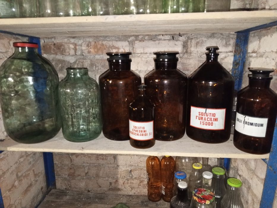 Стеклянные  штанглас банки бутели 1/5л.