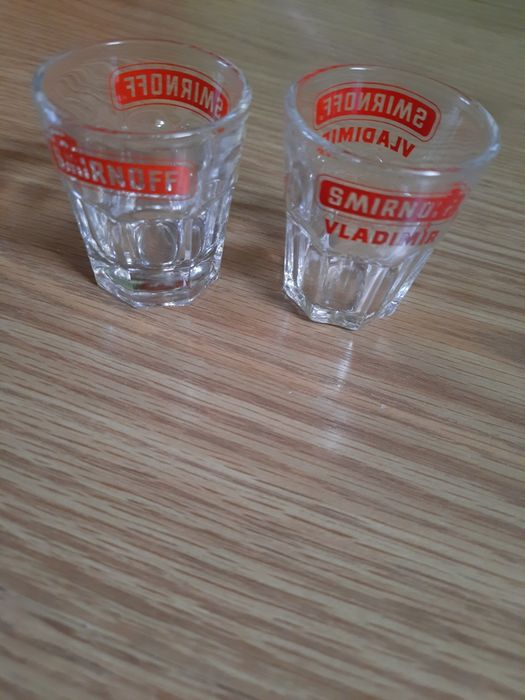 Kieliszki Smirnoff 2 sztuki