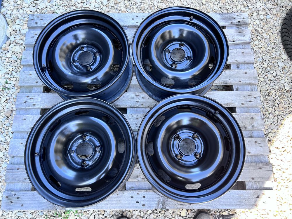 4xfelga stalowa 15'' CITROEN/PEUGEOT (4x108 ET20)