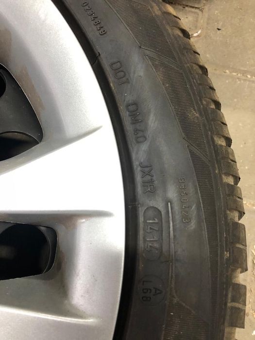 Felg stalowe z oponami zimowymi BMW X1  E84 2014 rok