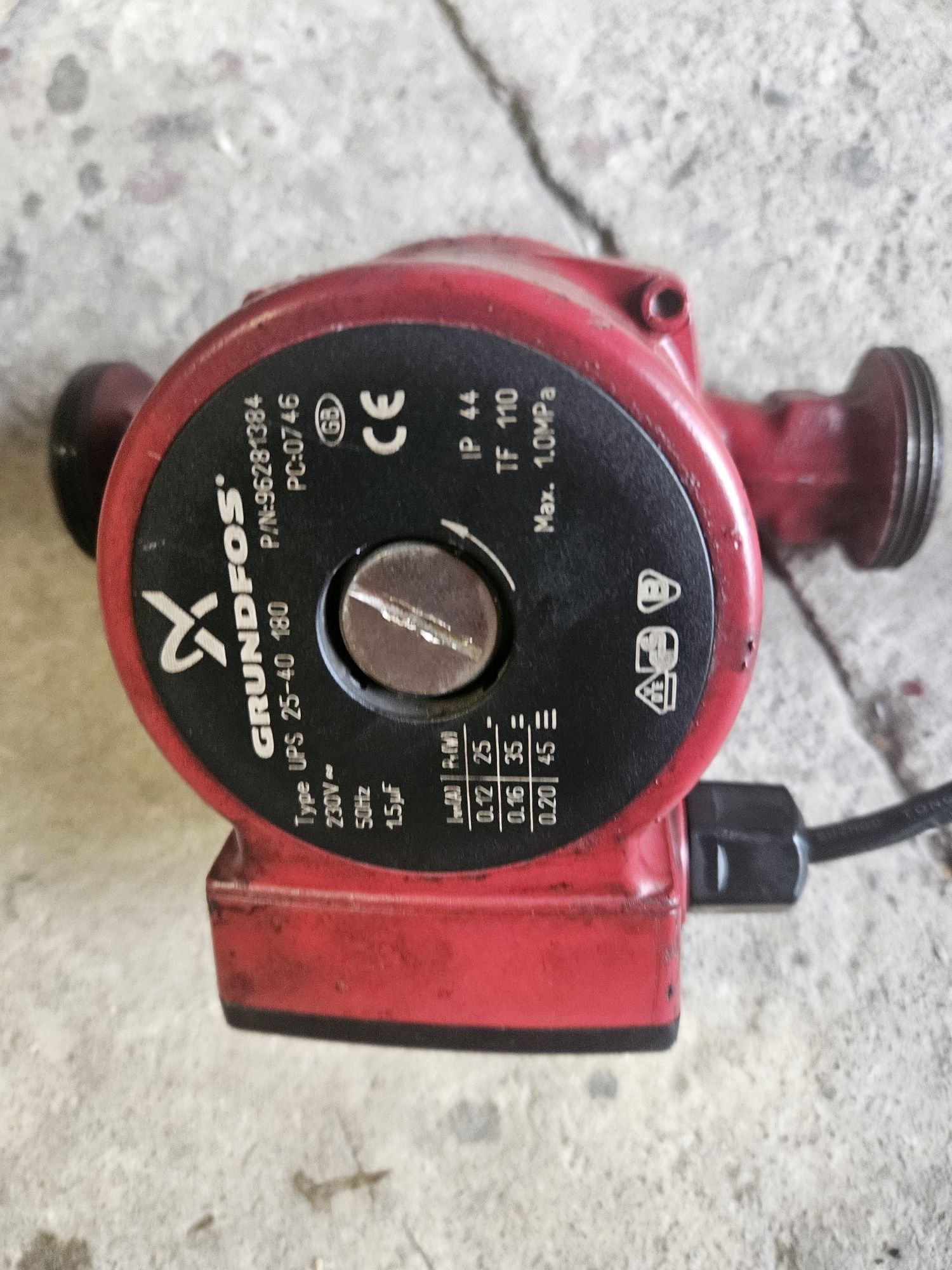 Pompa obiegowa do pieca CO grundfos ups 25-40 1