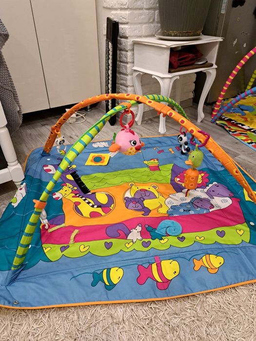 Килимок дитячий tiny love