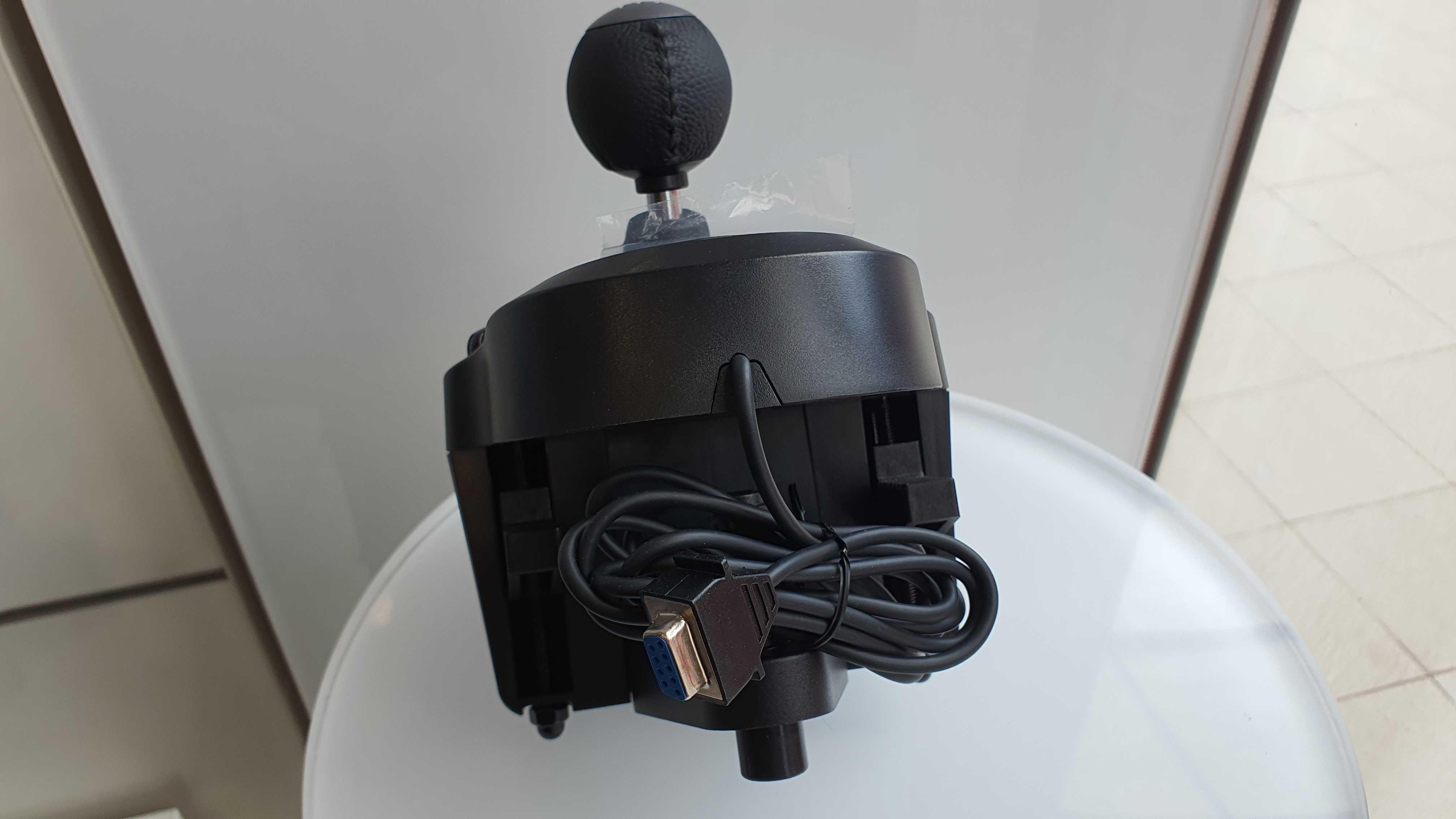 Drążek LOGITECH Logitech Driving Force Shifter / BIEGI Sklep Zamiana
