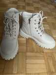 Buty botki trapery bezowe nowe ocieplane 37