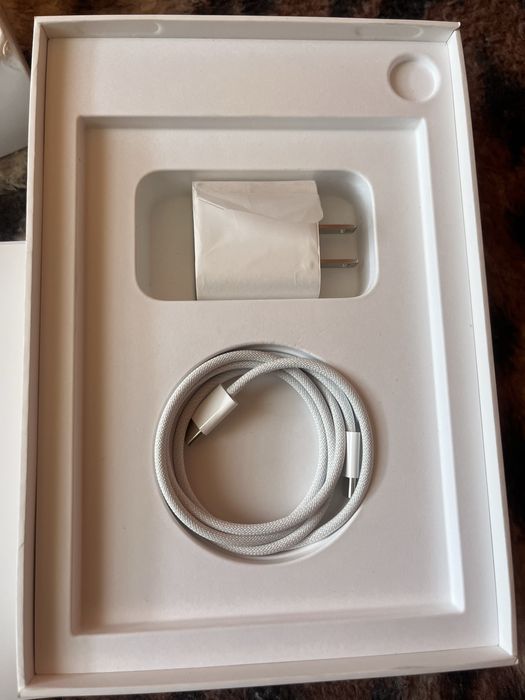 Apple ipad mini 7 128 lte