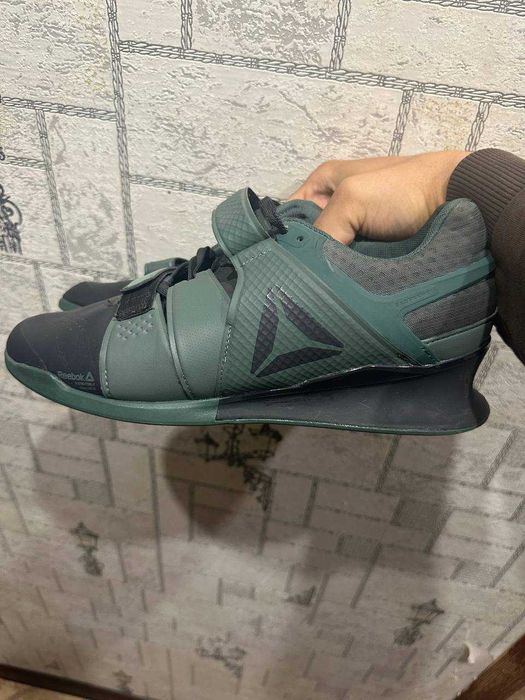 Штангетки Reebok чоловічі в ідеальному стані, розмір (EUR 45/ 29.5mm)