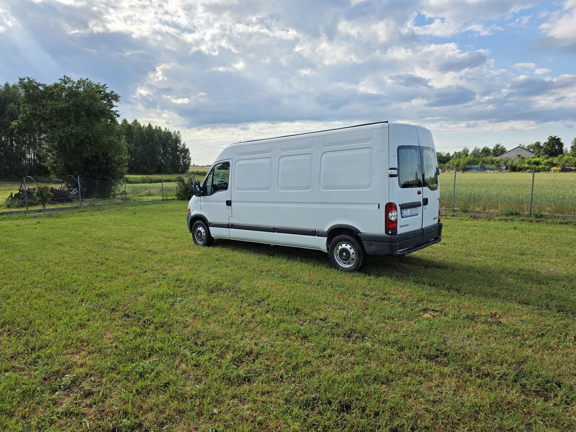 Sprzedam Renault Master II L3H2
