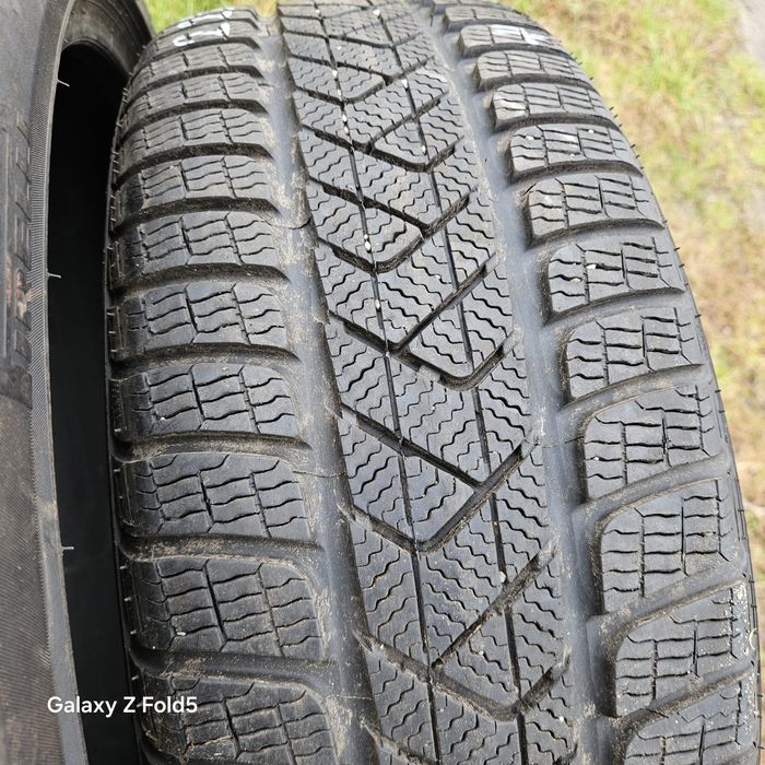 Opony zimowe 225/40/19 255/35/19 Pirelli Sottozero3 20/21r bieżnik 7mm