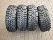 205  / 70  R  15   Maxxis