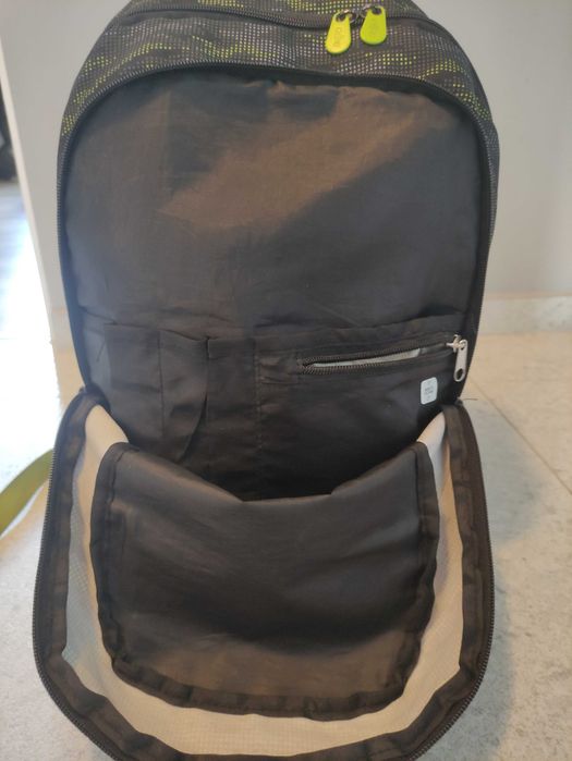 Plecak szkolny trzykomorowy