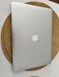 MacBook Air 13” (2017) – i5 / 8 GB / 256 GB SSD – sprawny, dobry stan