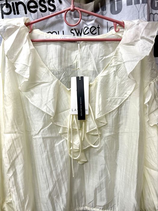 Блуза нарядная с валанами, натуральная, Италия, оверсайз