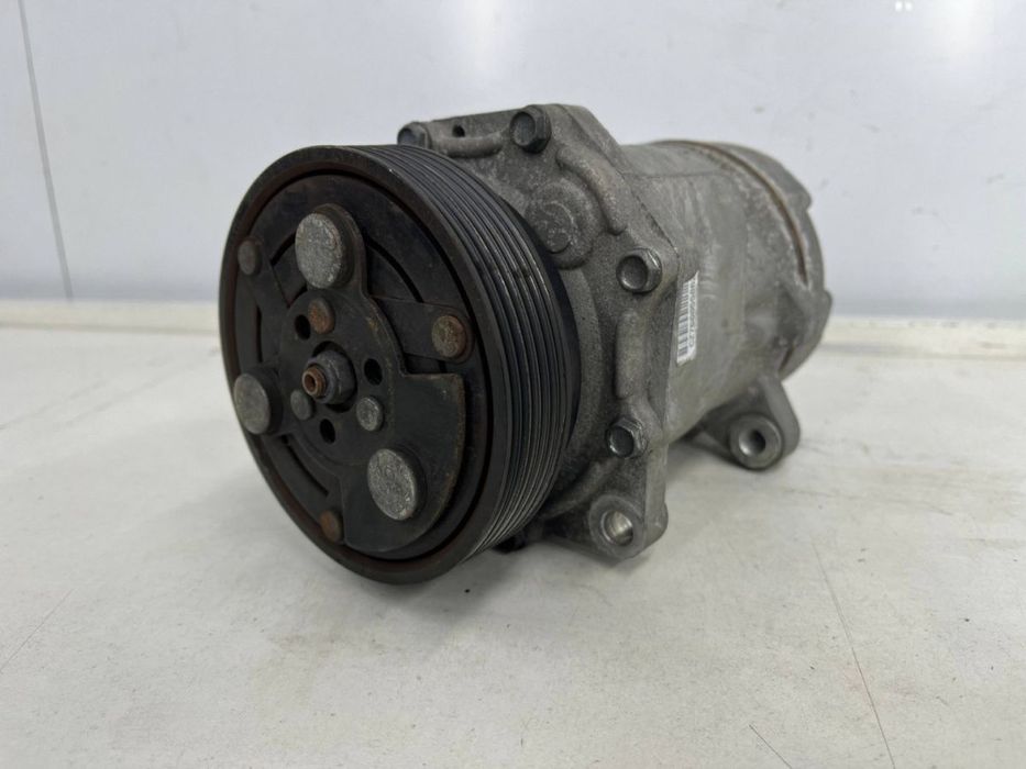 Kompresor klimatyzacji VW Golf Polo T5 AUDI A3 Octavia IBIZA LEON sprężarka 8fk351127-381