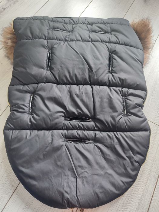 Czarny śpiworek Cottonmoose