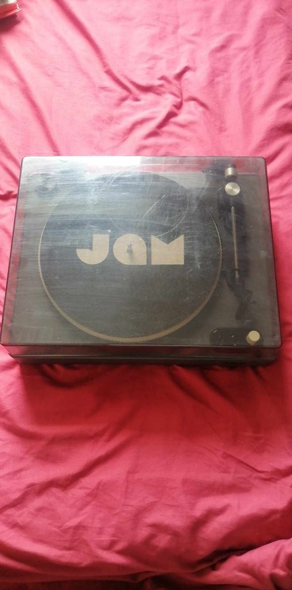 Gramofon JAM HX-TT4400