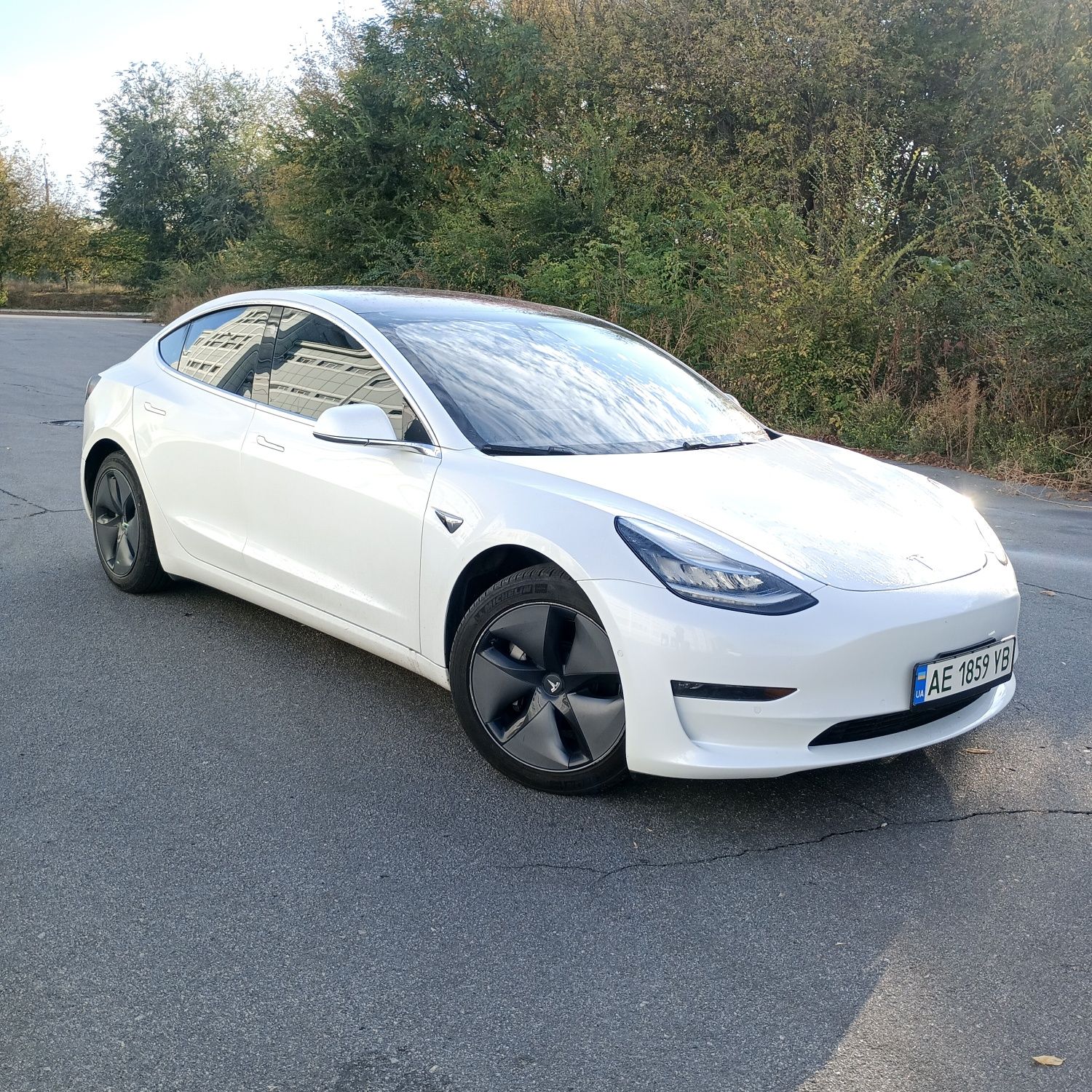 Продам  Tesla 3 , 12/2018