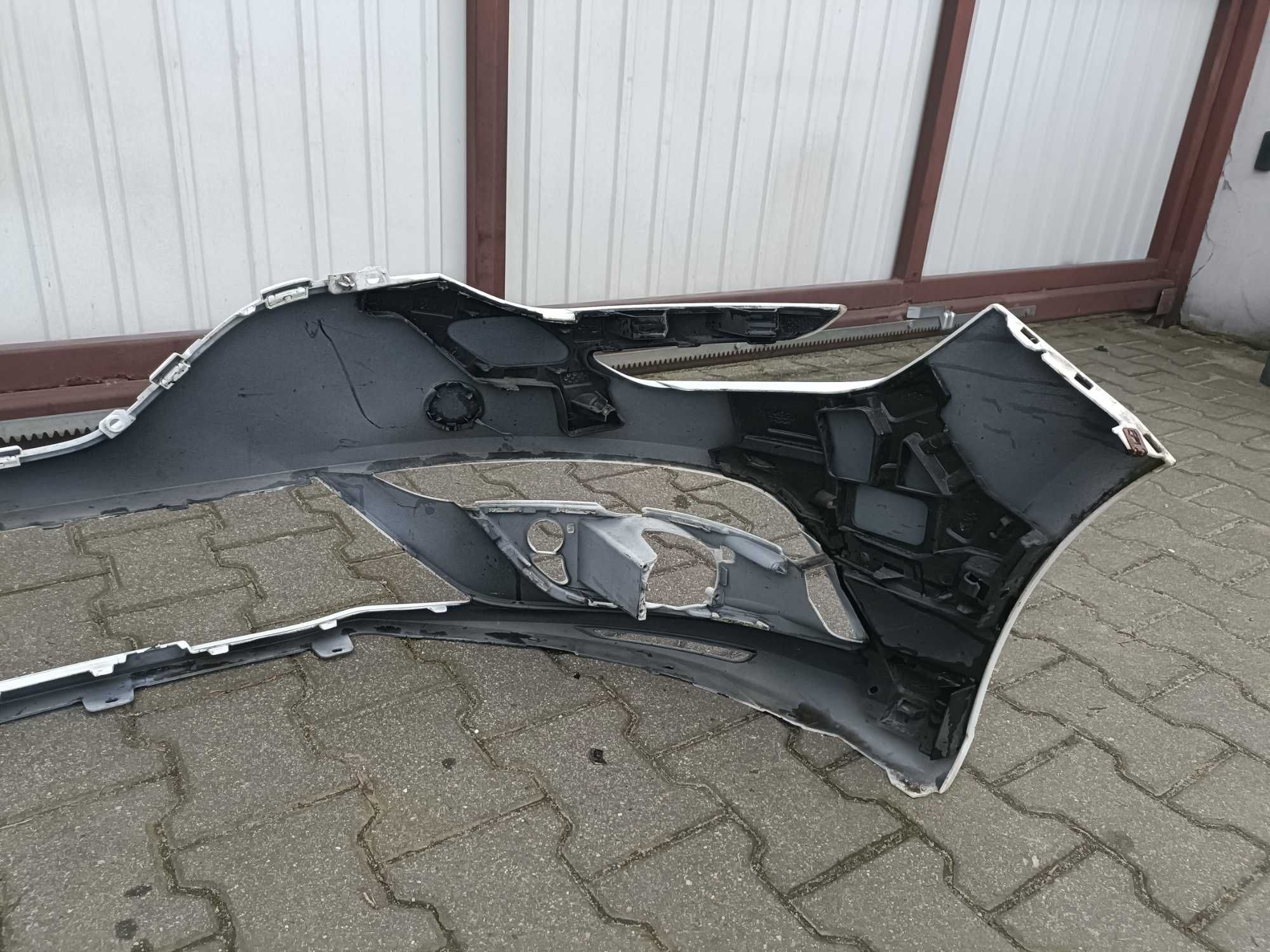 Renault Megane 4 IV zderzak przedni atrapa grill 16-