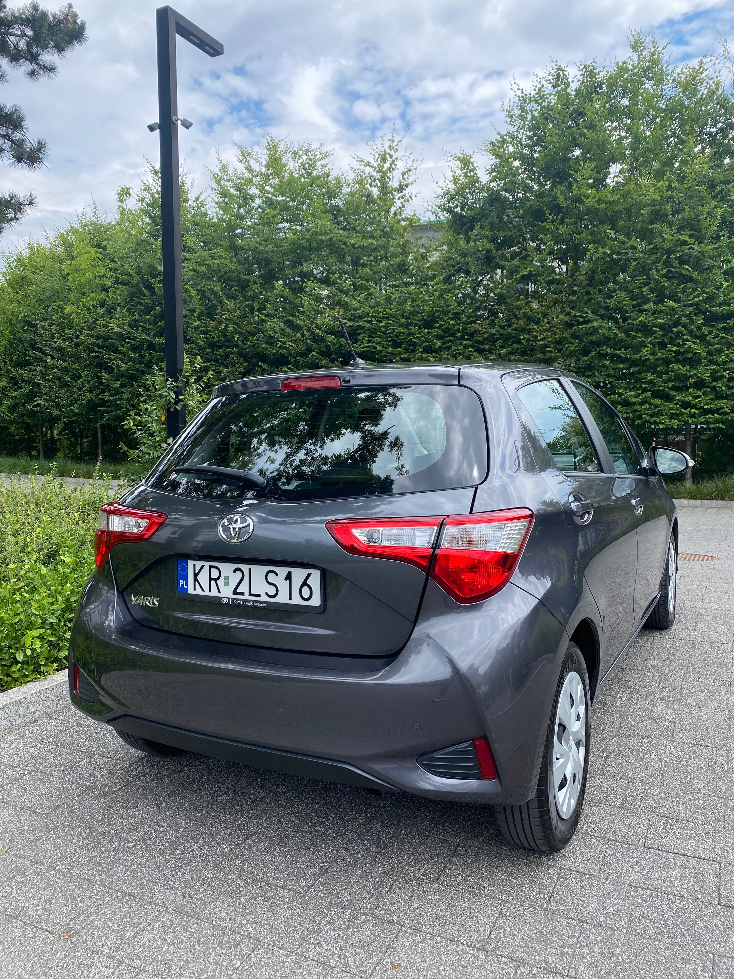 TOYOTA YARIS , automat, pierwszy własciel, salon Polska, ASO