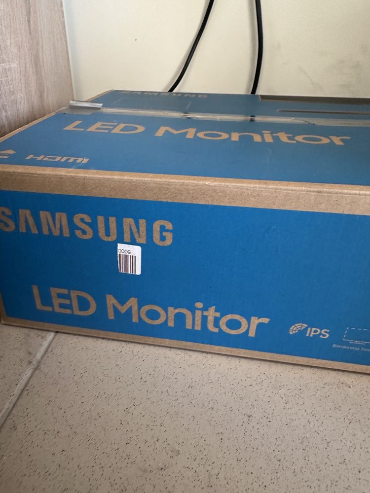 Samsung 24” Monitor