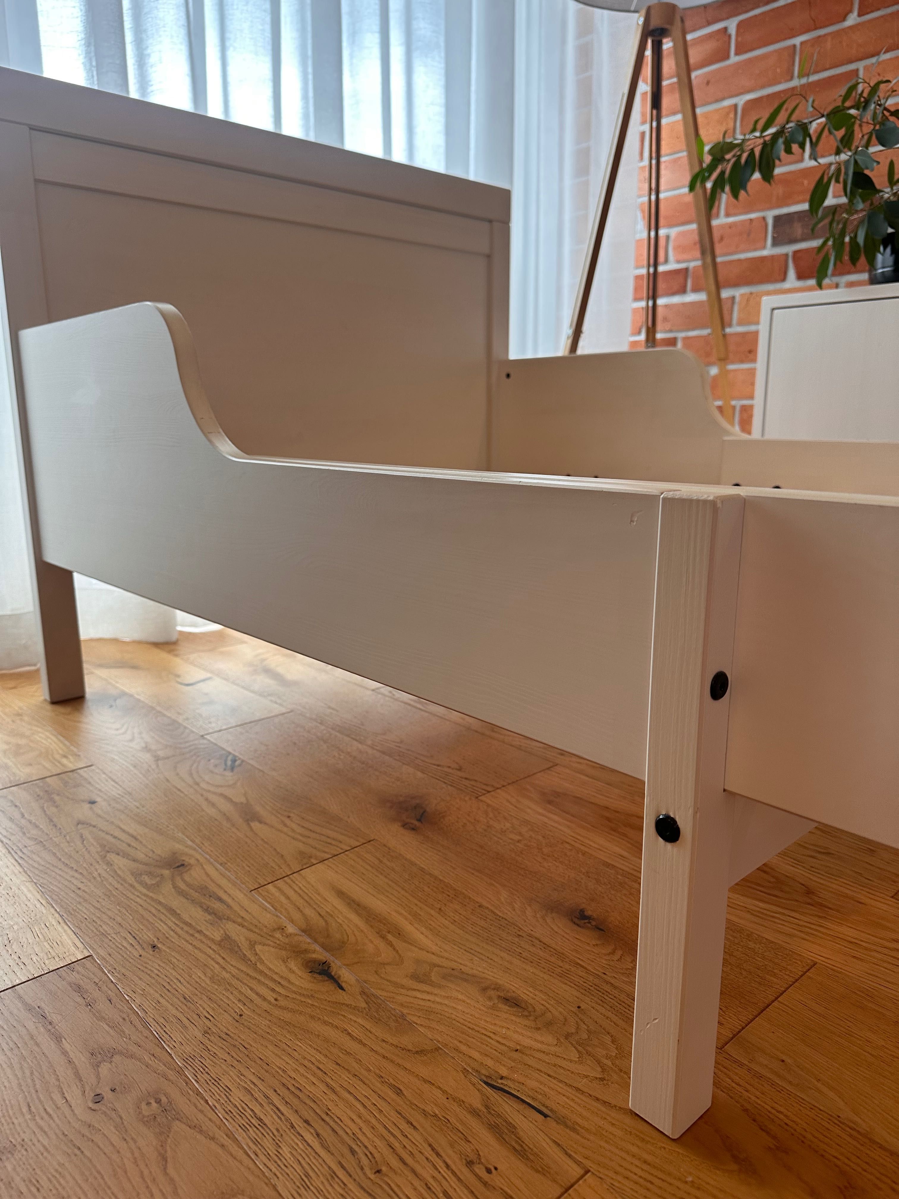 Łóżko dziecięce Ikea, rosnące łóżko, łóżko z materacem. Ikea Sundvik.