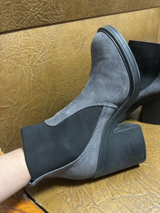 Димнсизонні ботинки замш