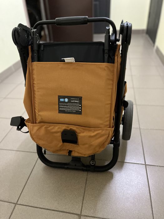 Carello bravo прогулянкова коляска