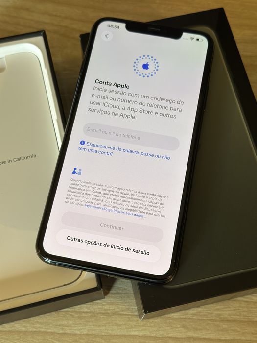 iPhone 11 Pro Max / 256 GB