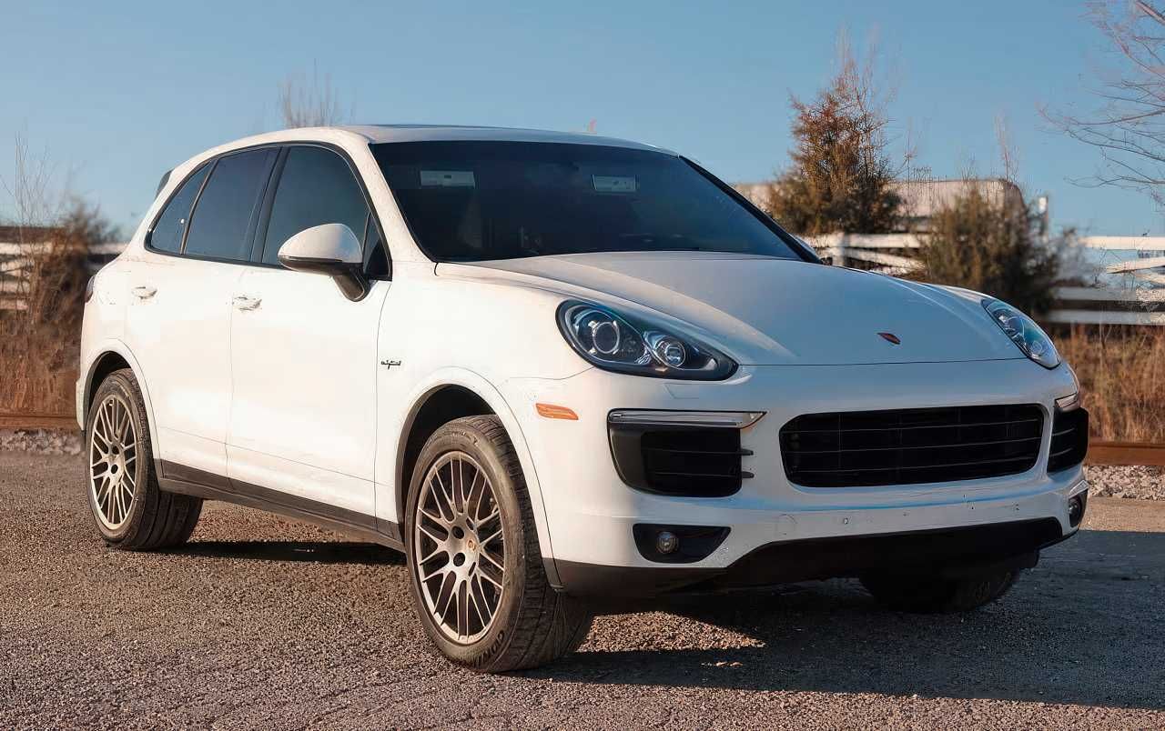 2017 Porsche Cayenne E-Hybrid S