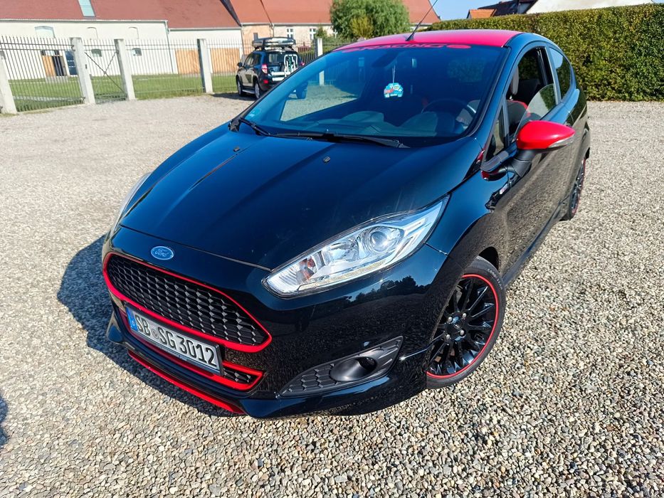 Ford Fiesta ST-LINE 125 km , Nawigacja , Ledy , 100 tys przebiegu