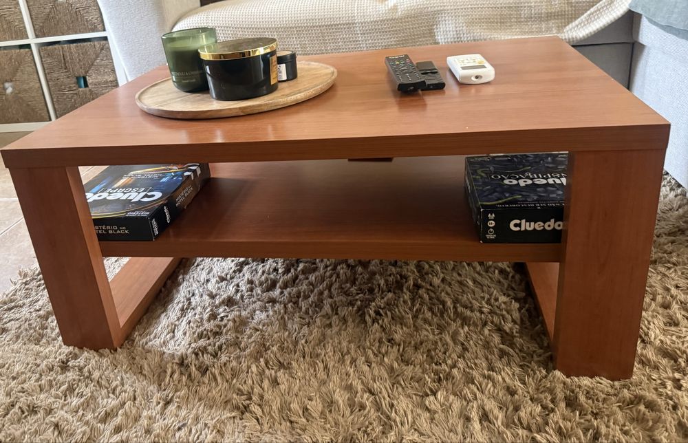 Mesa de cerejeira