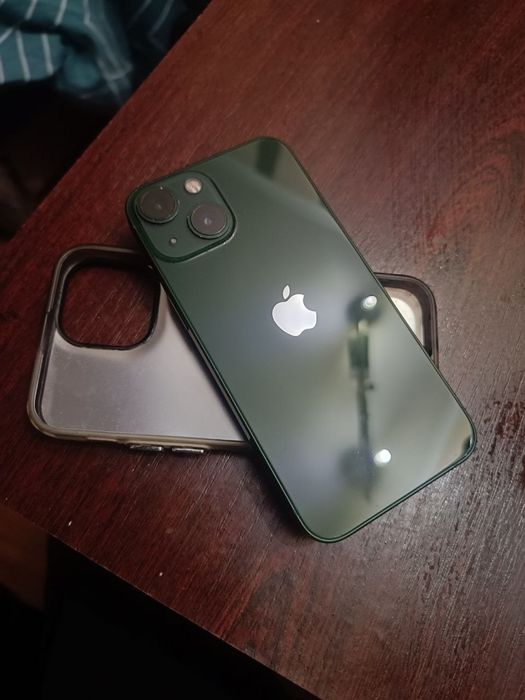 Продам айфон 13 mini 256