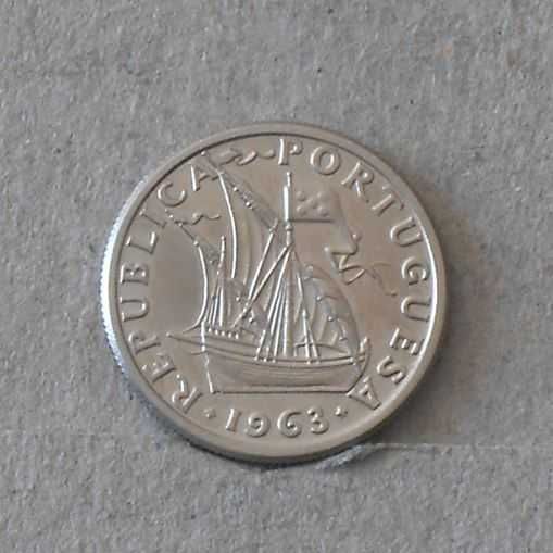 Portugal 2,5 escudos 1963 - olx X10853