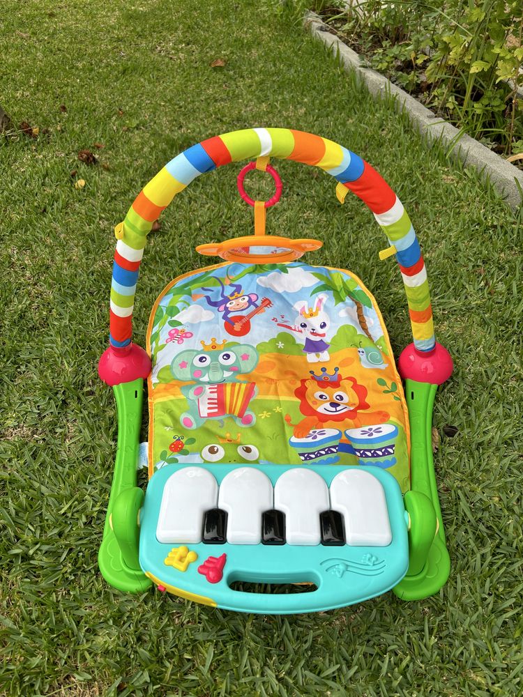 Brinquedos variados de bebe