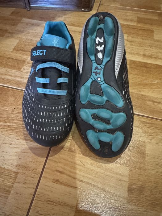 Бутси дитячі 30 розмір